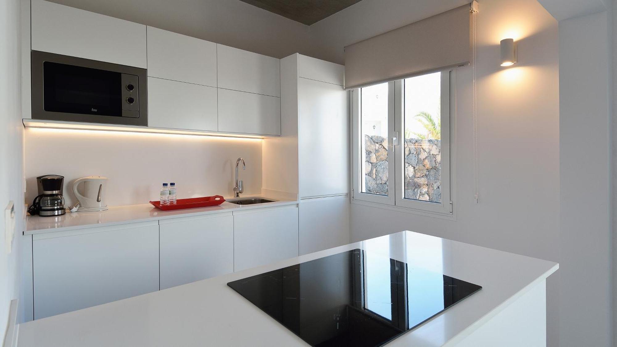 Apartments Seacoast Teguise Коста-Тегисе Экстерьер фото