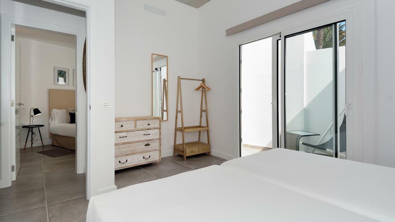 Apartments Seacoast Teguise Коста-Тегисе Экстерьер фото
