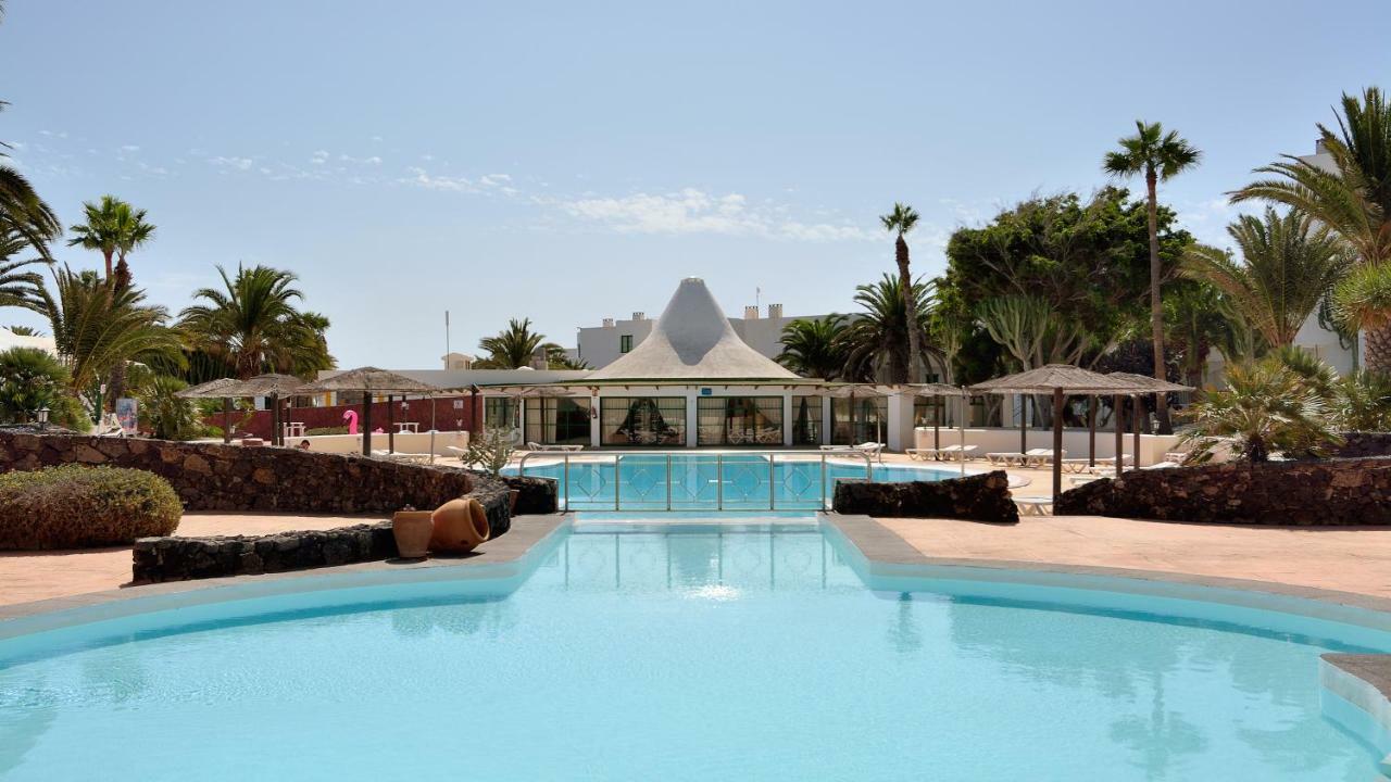 Apartments Seacoast Teguise Коста-Тегисе Экстерьер фото